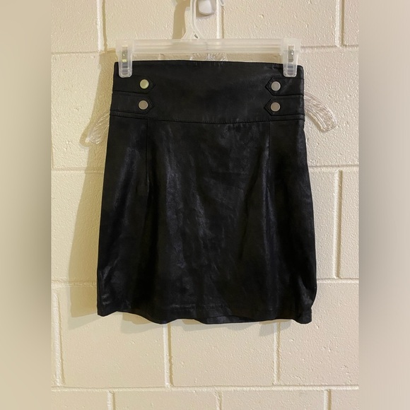 H&M goth punk faux leather high waist mini skirt - Picture 1 of 6